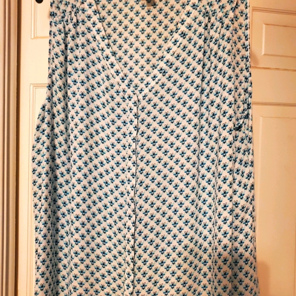 🐝 Bee-utiful summer blouse